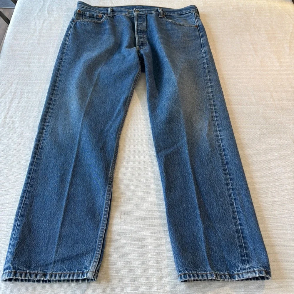 Levis 501 Original Fit Button Fly Straight Leg Blue Denim Jeans Mens 36x29
